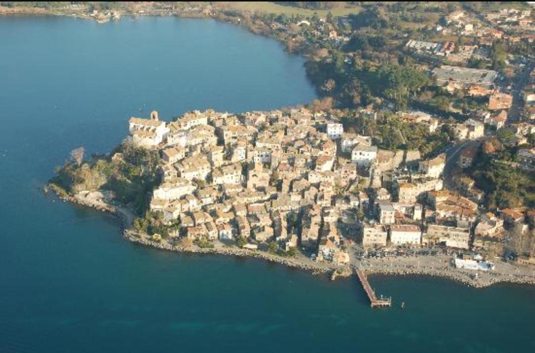 Il B&B Del Lago Anguillara Sabazia Quarto foto